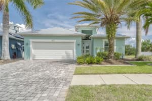 413 Bahama Grande Blvd, Apollo Beach, FL 33572, Sold 06/22/22