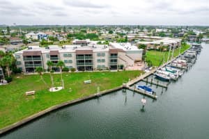 1028 APOLLO BEACH BLVD #214, APOLLO BEACH, FL 33572 Sold 07/29/22