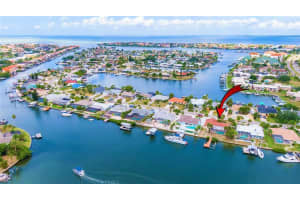 6447 Lake Sunrise Dr, Apollo Beach, FL 33572, Sold 06/29/22