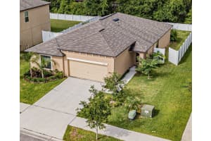 3011 Moulden Hollow Dr, Zephyrhills, FL 33540, Sold 06/29/22