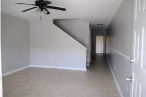 630 S KENSINGTON LAKE CIR, BRANDON, FL 33511 Sold 07/08/22
