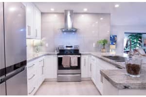 2337 BENEVA TER #2258, SARASOTA, FL 34232 Sold 08/04/22