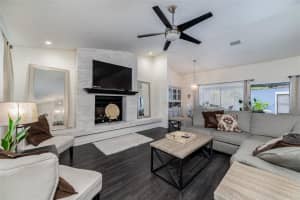 708 LOMA LINDA CT, BRANDON, FL 33511 Sold 08/29/22