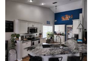 221 Lakeway Ln, Apollo Beach, FL 33572, Sold 07/01/22