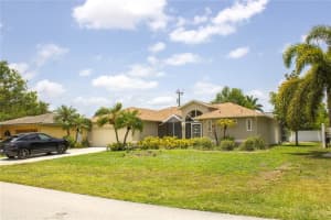 1811 SE 21st St, Cape Coral, FL 33990, Sold 07/06/22