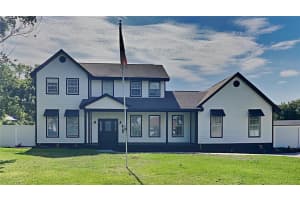 421 Horseshoe Ln NE, Winter Haven, FL 33881, Sold 07/11/22