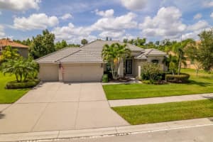 313 ROYAL BONNET DR, APOLLO BEACH, FL 33572 Sold 08/10/22