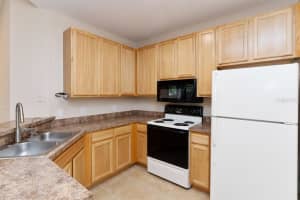 10201 COURTNEY PALMS BLVD #303, TAMPA, FL 33619 Sold 07/15/22