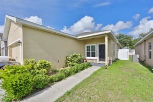2869 WHISPERING TRAILS DR, WINTER HAVEN, FL 33884 Sold 07/19/22