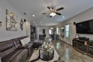 2869 WHISPERING TRAILS DR, WINTER HAVEN, FL 33884 Sold 07/19/22