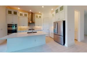 1055 SEAGRAPE DR, RUSKIN, FL 33570 Sold 04/27/23