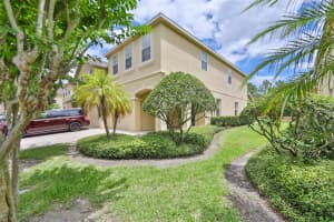 9224 River Rock Ln, Riverview, FL 33578, Sold 07/05/22