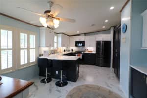 153 S SAINT THOMAS CIR, APOLLO BEACH, FL 33572 Sold 09/02/22