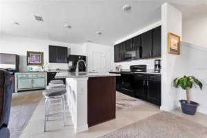 10837 TRAILING VINE DR, TAMPA, FL 33610 Sold 01/27/23