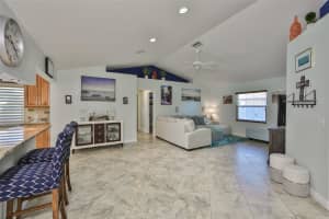 2313 APPALOOSA CIR, SARASOTA, FL 34240 Sold 07/28/22