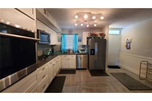 1868 SHORE DR S #111, SOUTH PASADENA, FL 33707 Sold 08/15/22