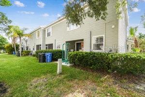 12263 COUNTRY WHITE CIR W, TAMPA, FL 33635 Sold 07/08/22