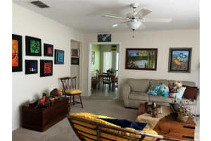 1372 BRAMBLEWOOD DR, LAKELAND, FL 33811 Sold 07/22/22