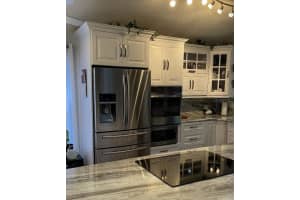 2741 GABLES DR, EUSTIS, FL 32726 Sold 08/19/22