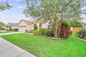 8906 ABERDEEN CREEK CIR, RIVERVIEW, FL 33569 Sold 08/02/22