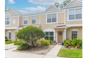 2410 LAKE WOODBERRY CIR, BRANDON, FL 33510 Sold 09/07/22