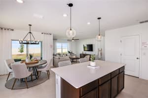 1021 MICHELANGELO LN, WINTER HAVEN, FL 33884 Sold 08/12/22