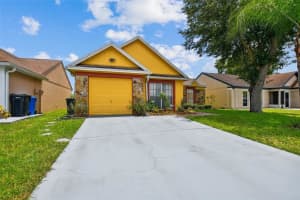9038 DIXIANA VILLA CIR, TAMPA, FL 33635 Sold 07/28/22