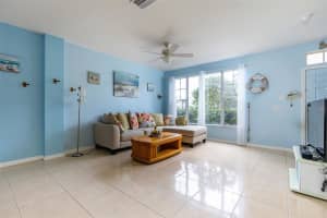 12243 COUNTRY WHITE CIR, TAMPA, FL 33635 Sold 07/15/22