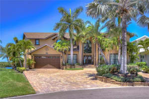 961 ALLEGRO LN, APOLLO BEACH, FL 33572 Sold 09/15/22