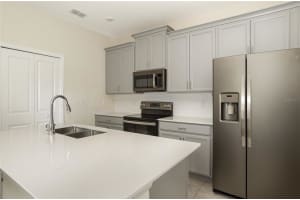 2994 AQUA VIRGO LOOP #9, ORLANDO, FL 32837 Sold 08/31/22