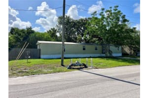 10902 COUNTRY HAVEN DR, GIBSONTON, FL 33534 Sold 07/29/22