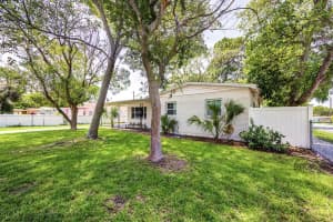 7708 W CLIFTON ST, TAMPA, FL 33615 Sold 08/19/22