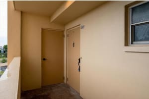 5130 BRITTANY DR S #508, ST PETERSBURG, FL 33715 Sold 12/08/22