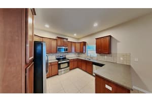 2745 WALDEN WOODS DR, PLANT CITY, FL 33566 Sold 10/11/22