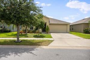 10303 BOGGY MOSS DR, RIVERVIEW, FL 33578 Sold 08/01/22