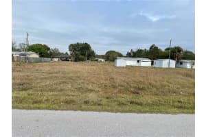 11266 6TH AVE, PUNTA GORDA, FL 33955 - MLS#MFRT3380833