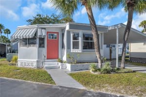 4851 W GANDY BLVD #B5L30, TAMPA, FL 33611 Sold 08/05/22