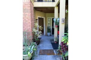 8742 MALLARD RESERVE DR #105, TAMPA, FL 33614 Sold 08/16/22