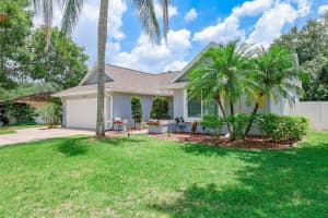 5806 SILVER MOON AVE, TAMPA, FL 33625 Sold 09/13/22