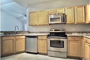 18048 VILLA CREEK DR #18048, TAMPA, FL 33647 Sold 09/23/22