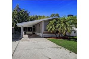 1918 REGINA DR, LAKE ALFRED, FL 33850 Sold 08/09/22