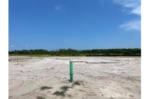250 AZURE MIST WAY, DAYTONA BEACH, FL 32124 Sold 10/06/23