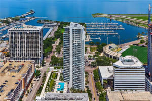175 1ST ST S #2705, ST PETERSBURG, FL 33701 Sold 10/27/22
