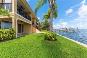 2675 ST JOSEPHS DR E #D, DUNEDIN, FL 34698 Sold 08/10/22