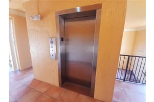 4333 BAYSIDE VILLAGE DR #310, TAMPA, FL 33615 Sold 09/02/22