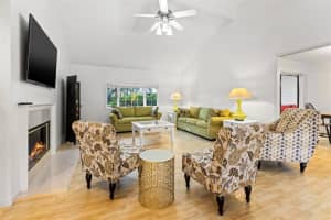5355 COBBLESTONE CT, WESLEY CHAPEL, FL 33543 Sold 08/17/22
