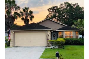 1705 TARAH TRACE DR, BRANDON, FL 33510 Sold 07/27/22