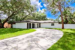 8326 W POCAHONTAS AVE, TAMPA, FL 33615 Sold 09/09/22