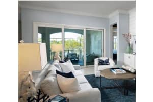 1040 SEAGRAPE DR, RUSKIN, FL 33570 Sold 11/30/22