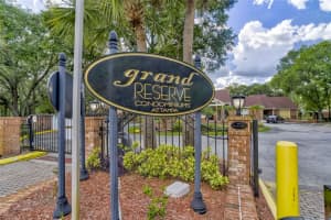 8702 MALLARD RESERVE DR #201, TAMPA, FL 33614 Sold 09/02/22